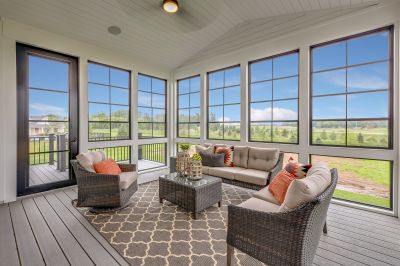 Sunroom with Outdoor View